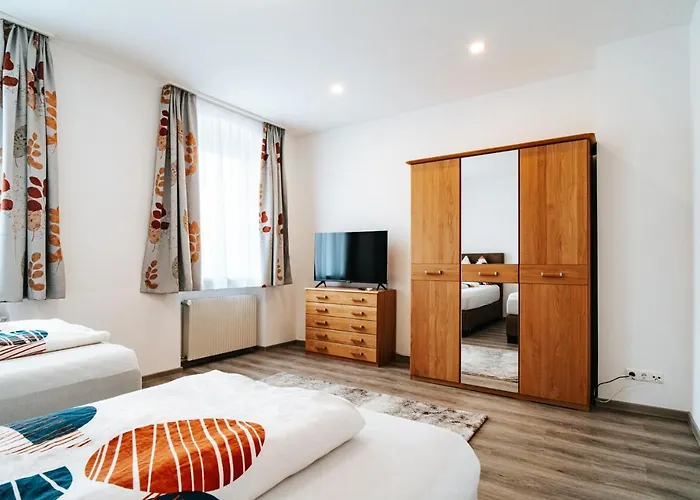 Apartment Gemütliche Im Zentrum 2 *