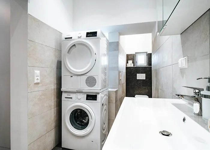 Apartment Gemütliche Im Zentrum 2 *