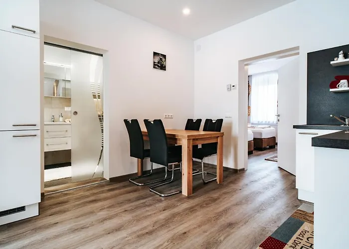 Apartment Gemütliche Im Zentrum 2