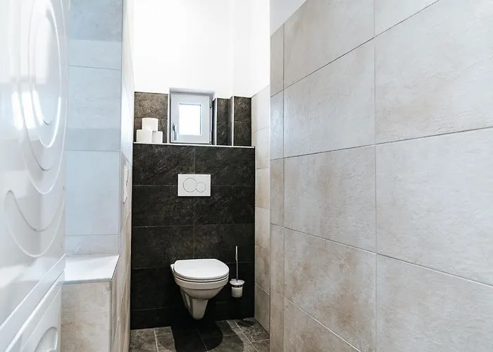 Apartment Gemütliche Im Zentrum 2 *